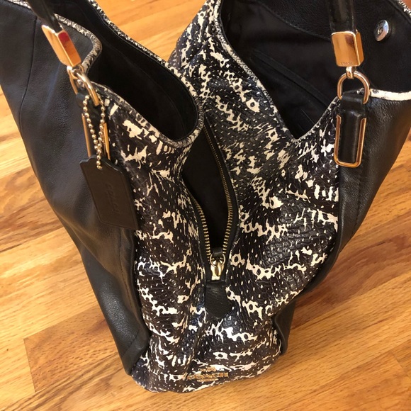 AUTHENTIC COACH PYTHON BAG Black & White - Picture 4 of 8